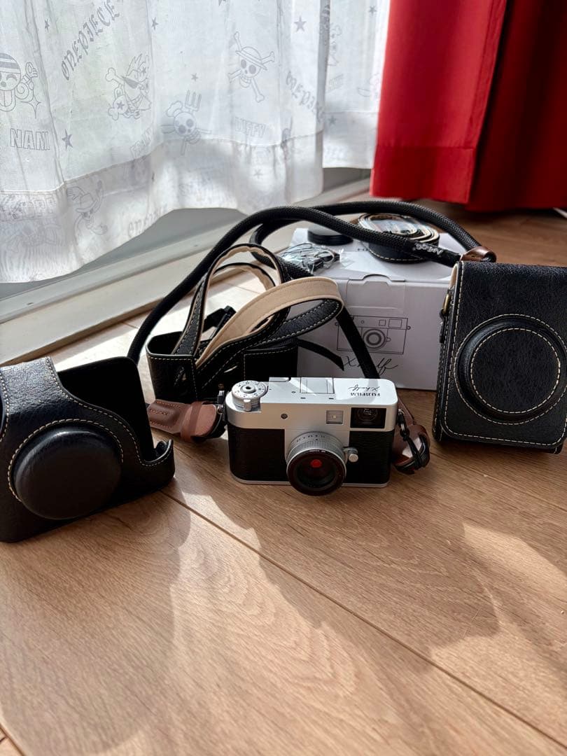 おまけ付き 美品⭐︎FUJIFILM X-HF1 X half シルバー