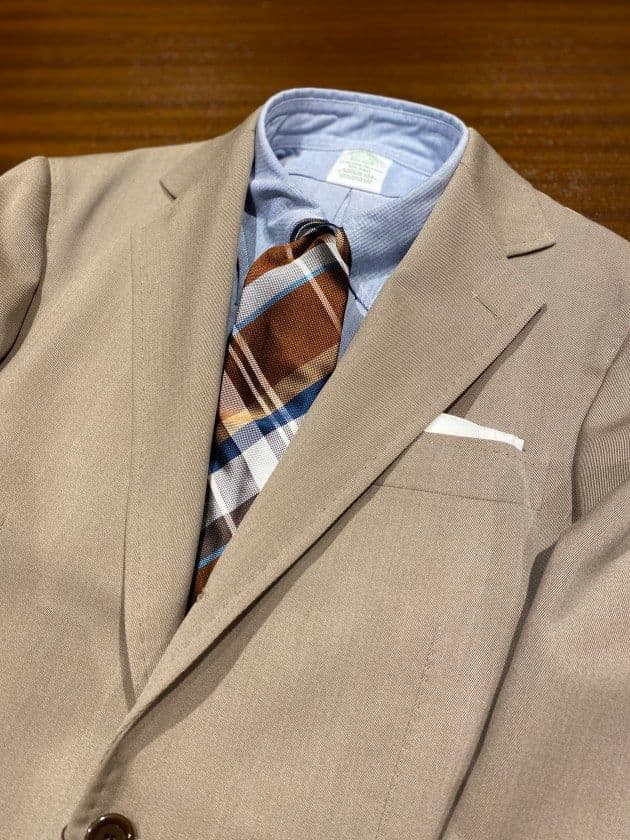 BEAMS F ロロ・ピアーナ　ベージュスーツ