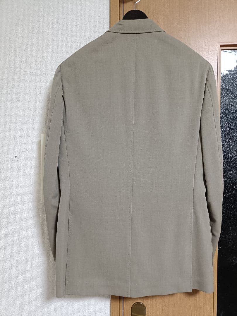 BEAMS F ロロ・ピアーナ　ベージュスーツ