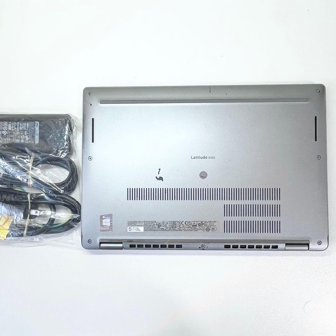 【美品】Latitude 13 5320 16GB i7 第11世代 高スペック