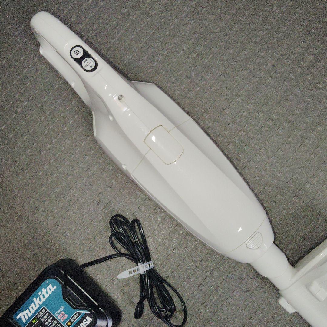 マキタ 掃除機　　②