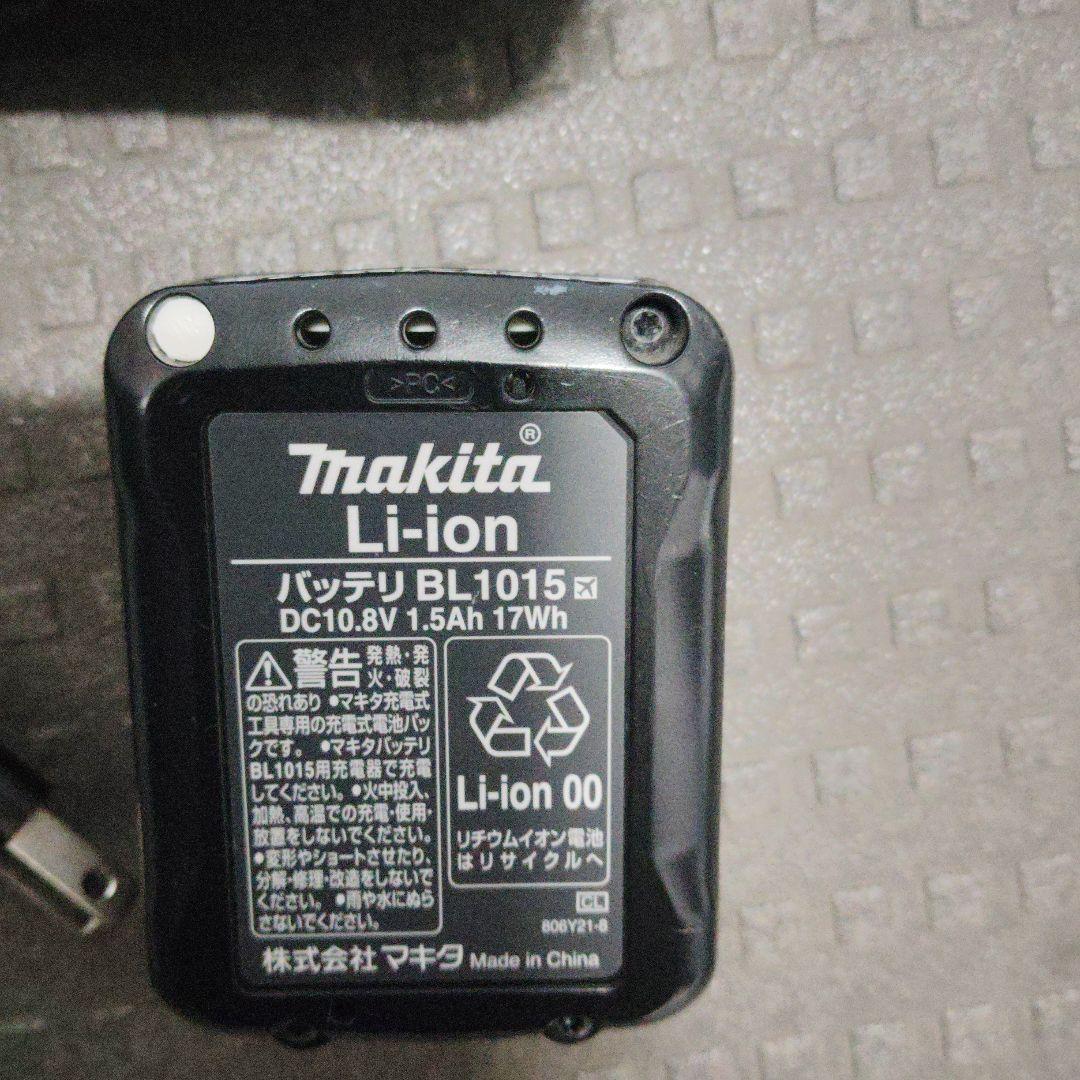 マキタ 掃除機　　②