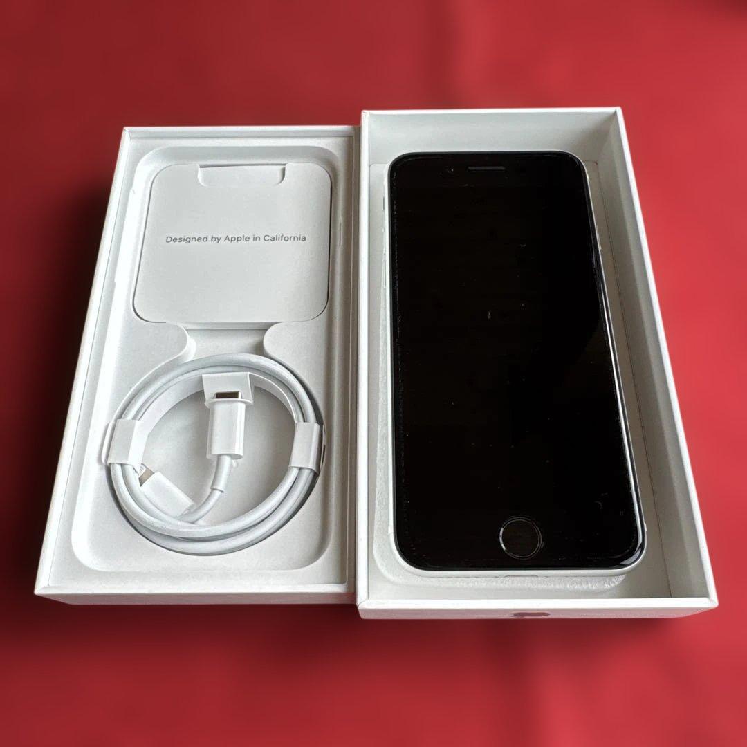 iPhone SE 第2世代 64GB SIMフリー 美品