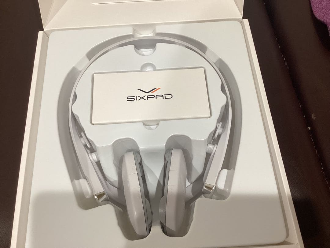 未使用【SIXPADシックスパッド】Facial Fitフェイシャルフィット