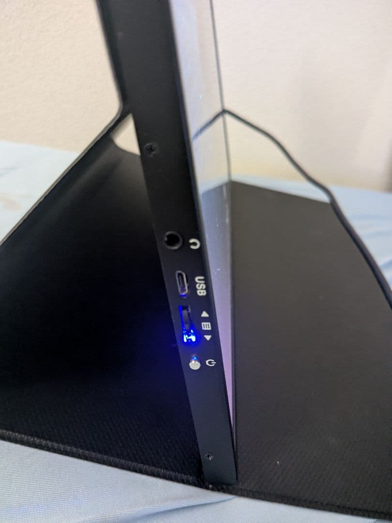 ゲーミングモバイルモニター144hz