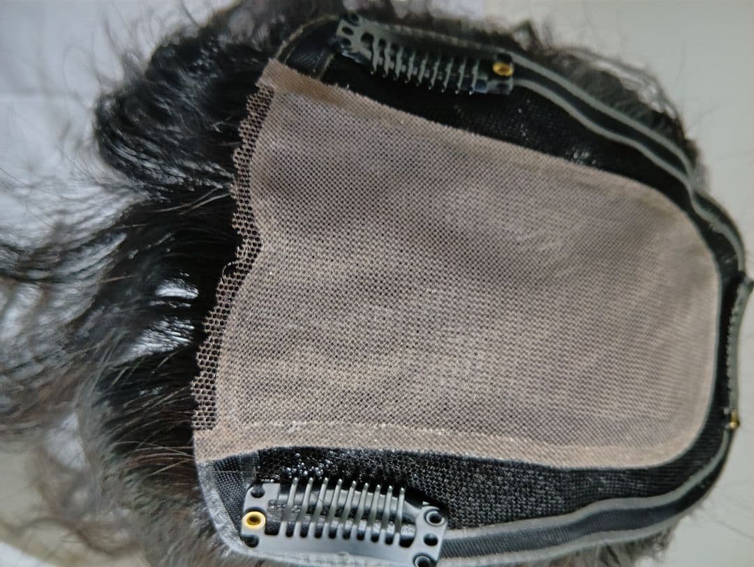 百合子ウイッグ　オニギリパーマ