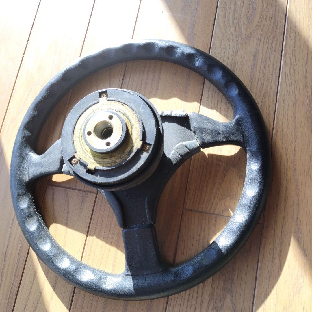 MOMOステアリング　三菱