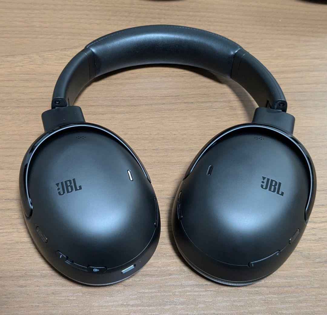 JBL TOUR ONE M3 TX トランスミッター付属