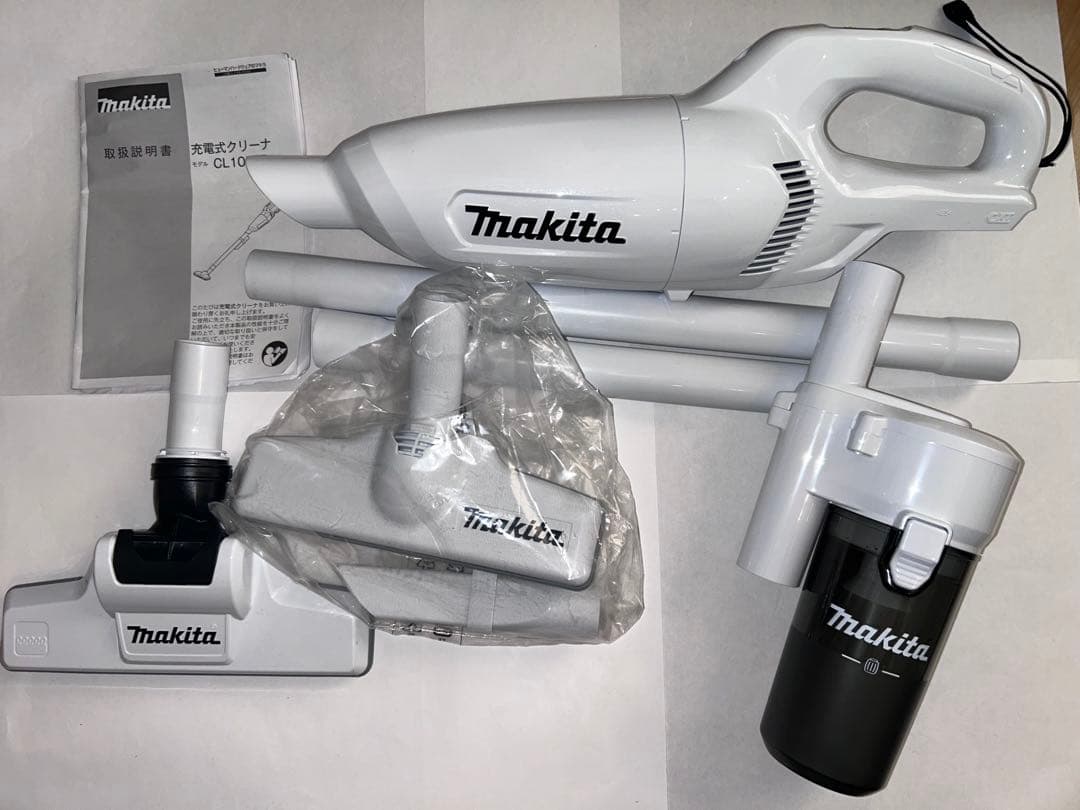 マキタ掃除機　CL108FD サイクロン&カーペットヘッド‼️スタンドおまけ付