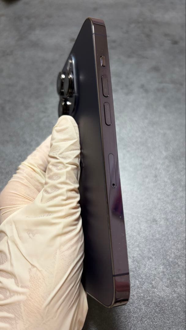 ヤンバル　iPhone14pro 128GB SIMフリー