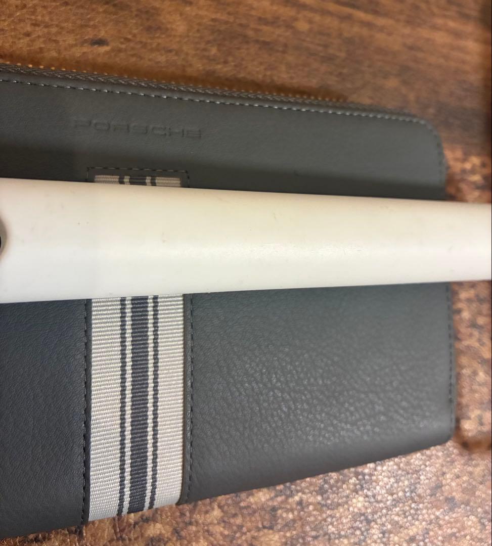 ★お取り置き★新品　PORSCHE 長財布　牛革　エンボス加工　ブルーグレー