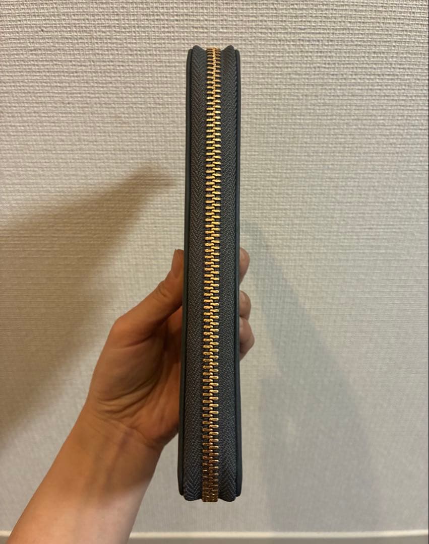 ★お取り置き★新品　PORSCHE 長財布　牛革　エンボス加工　ブルーグレー