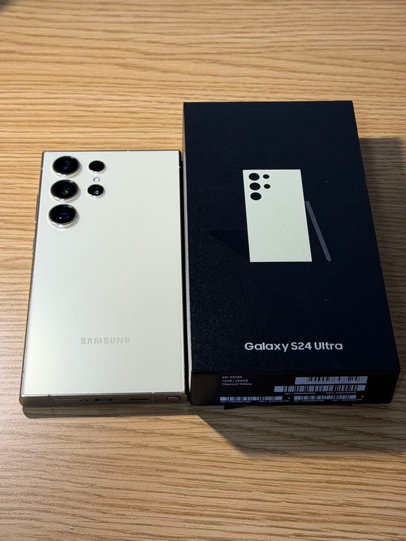 極美品Samsung Galaxy S24ultra チタニウムイエロー 256