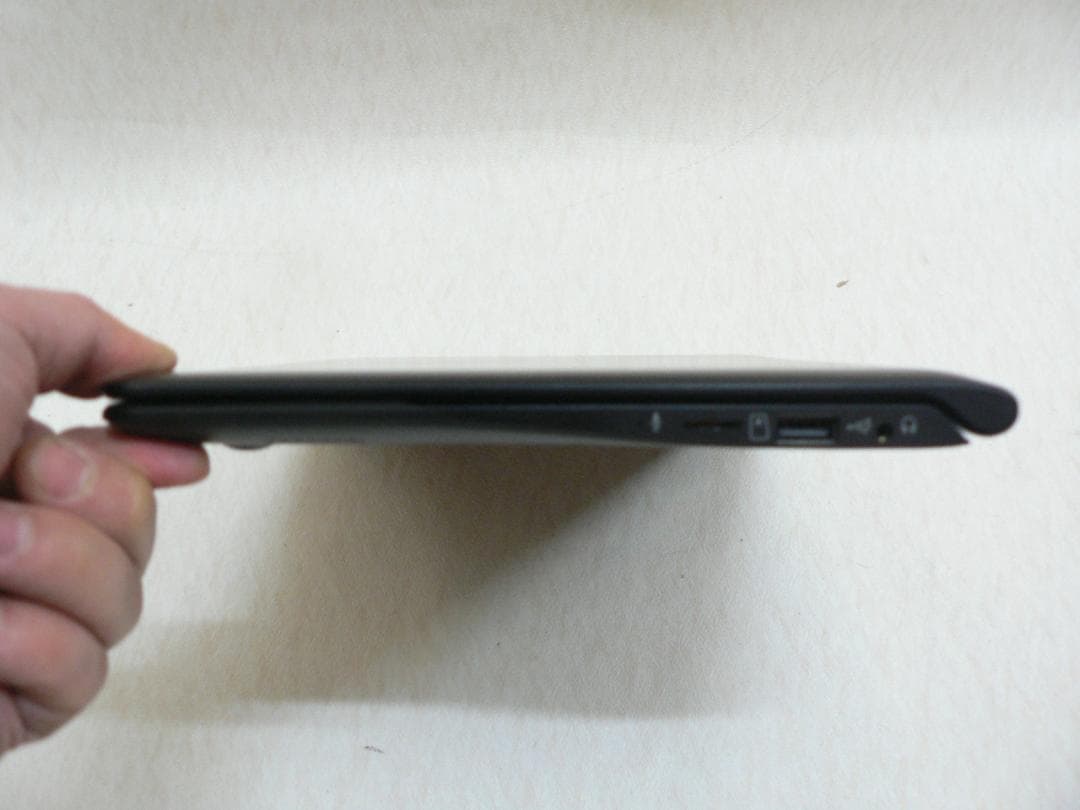 SERYUB 薄型ノートPC◆SSD32GB・HDMI端子搭・windows10