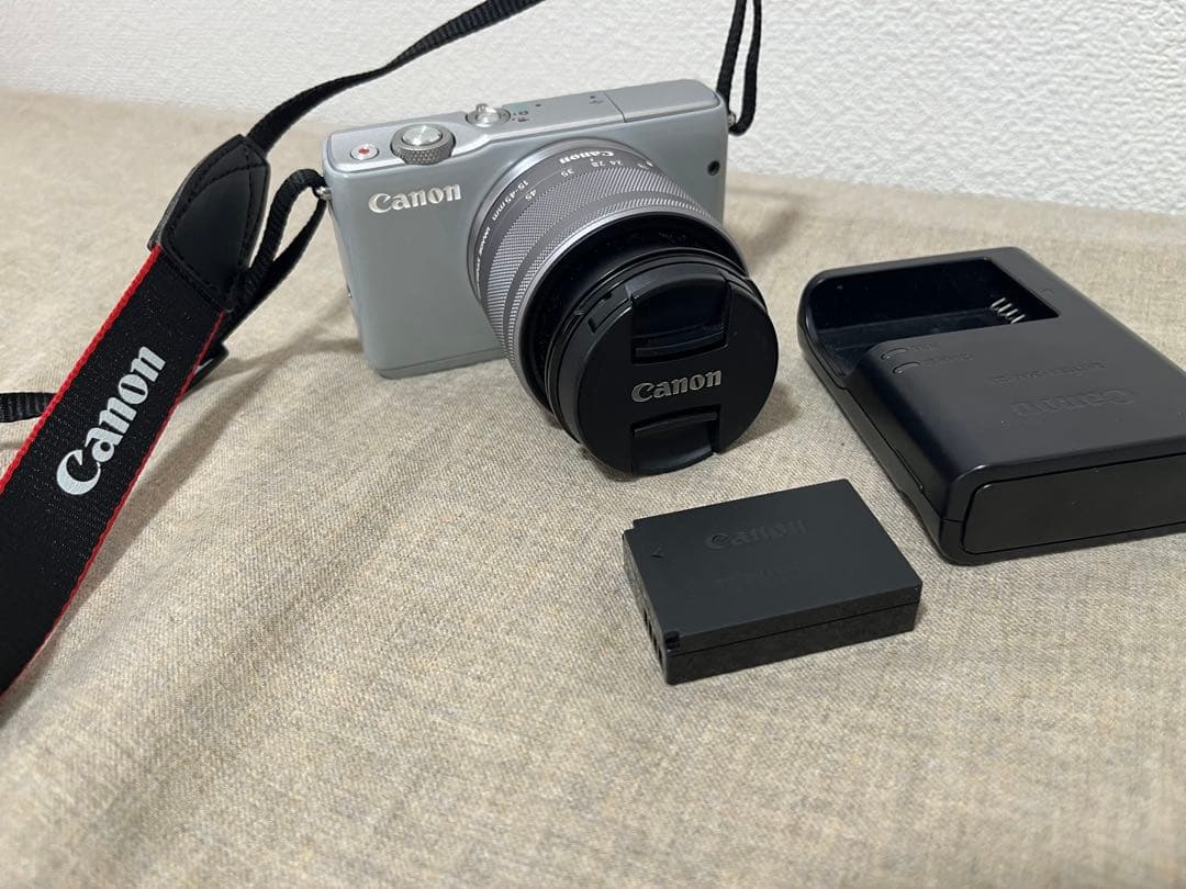 Canon EOS M10 ミラーレス一眼 本体とレンズセット