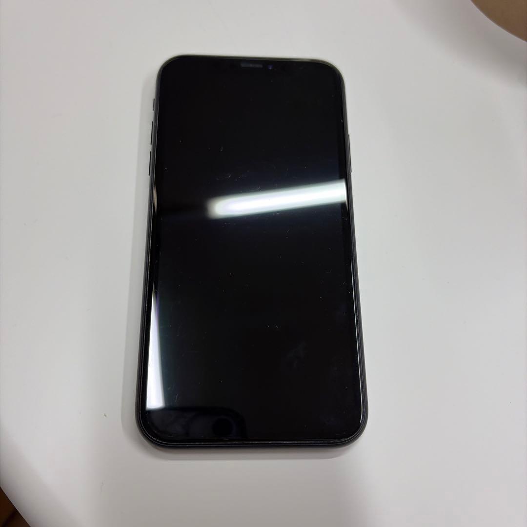 Apple iPhone XR 64GB Black iPhone本体