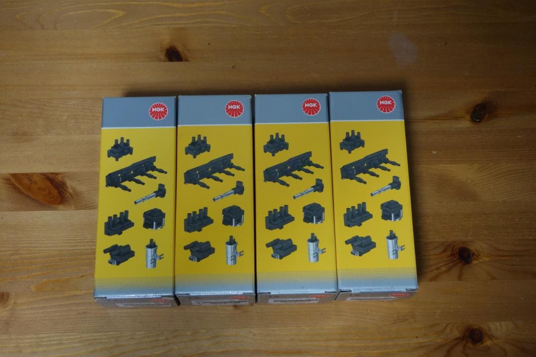 アバルト 595 NGK コイル 4個セット 新品未使用