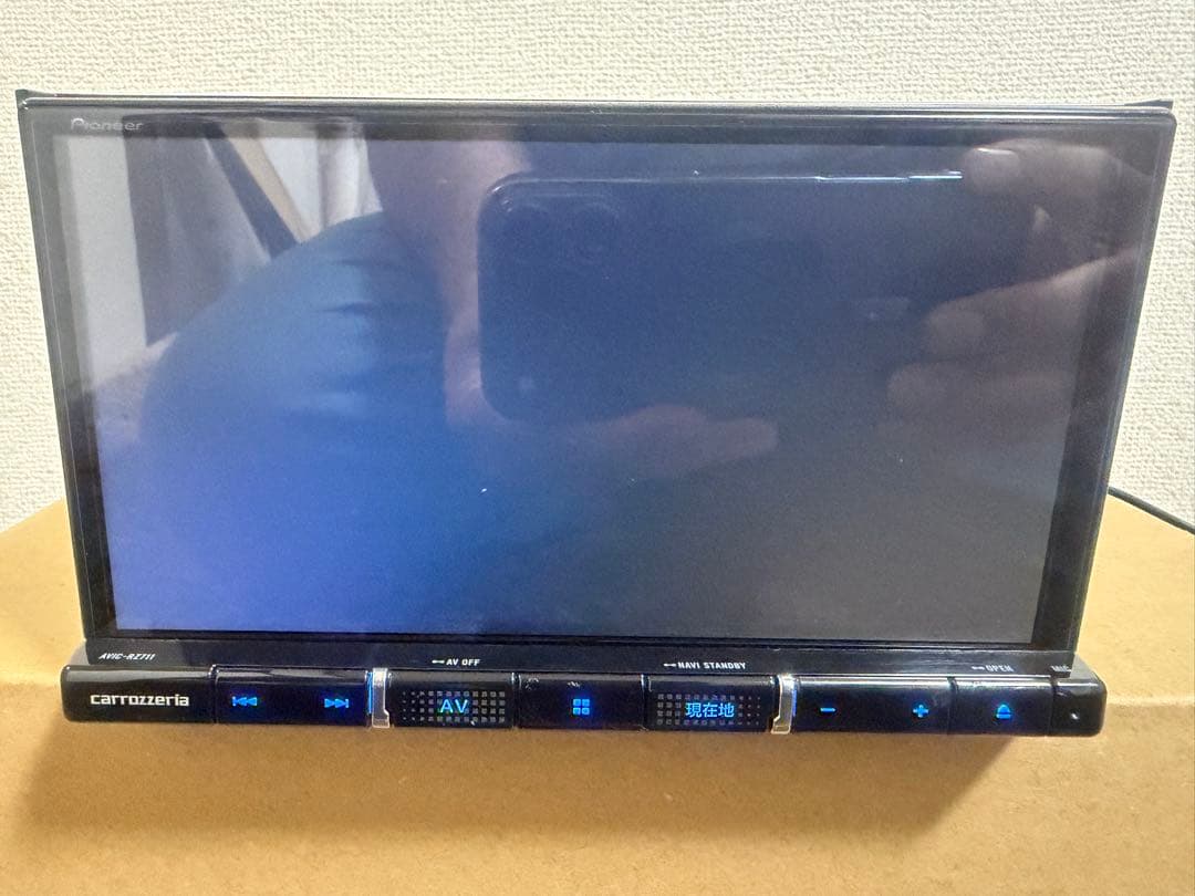 パイオニア カロッツェリア カーナビ AVIC-RZ711