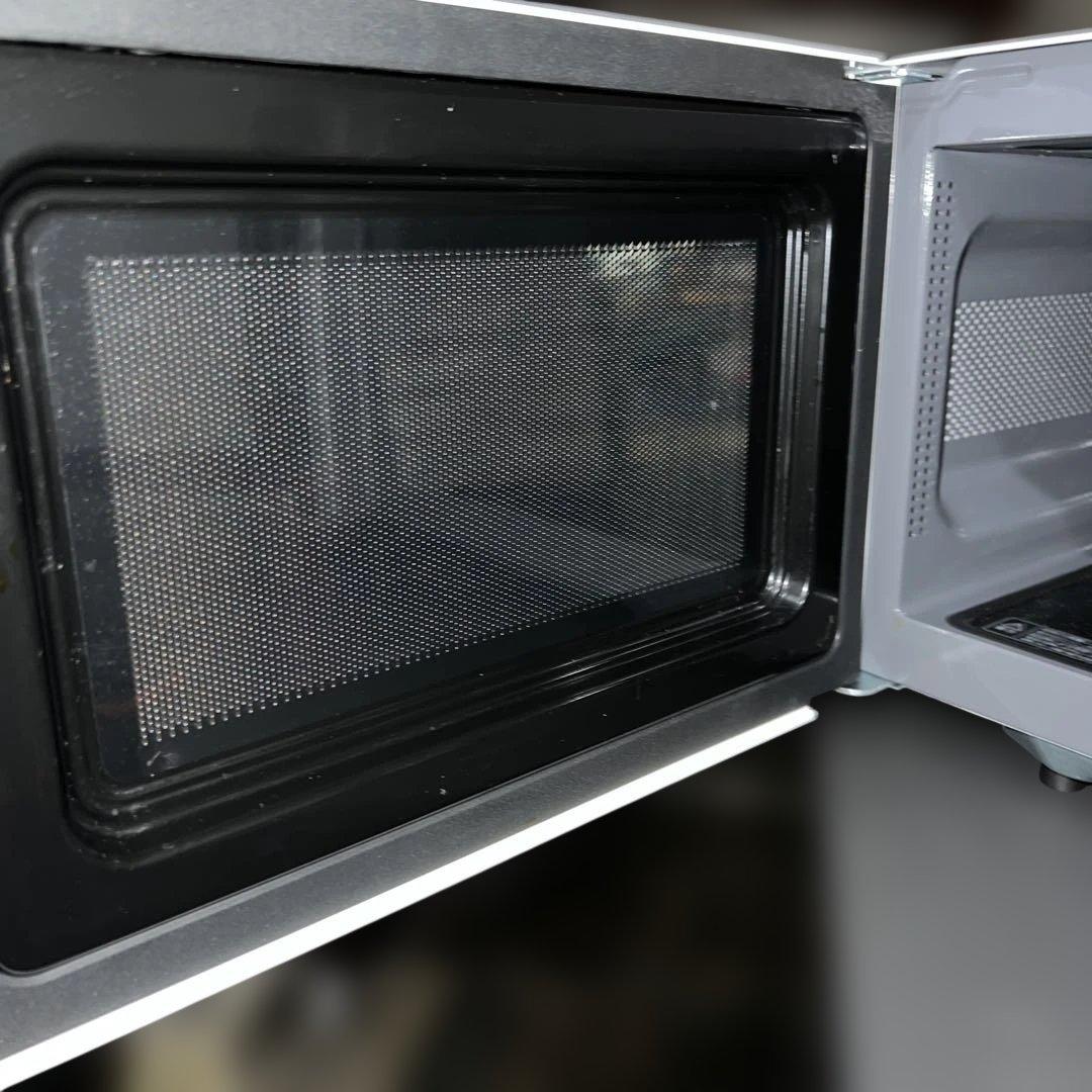 ⭐︎ほぼ新品/TOSHIBA電子レンジフラット ホワイト ER-M17Y(W)