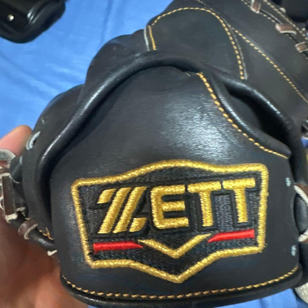 （最終値下げ）即戦力！ゼットキャッチャーミット