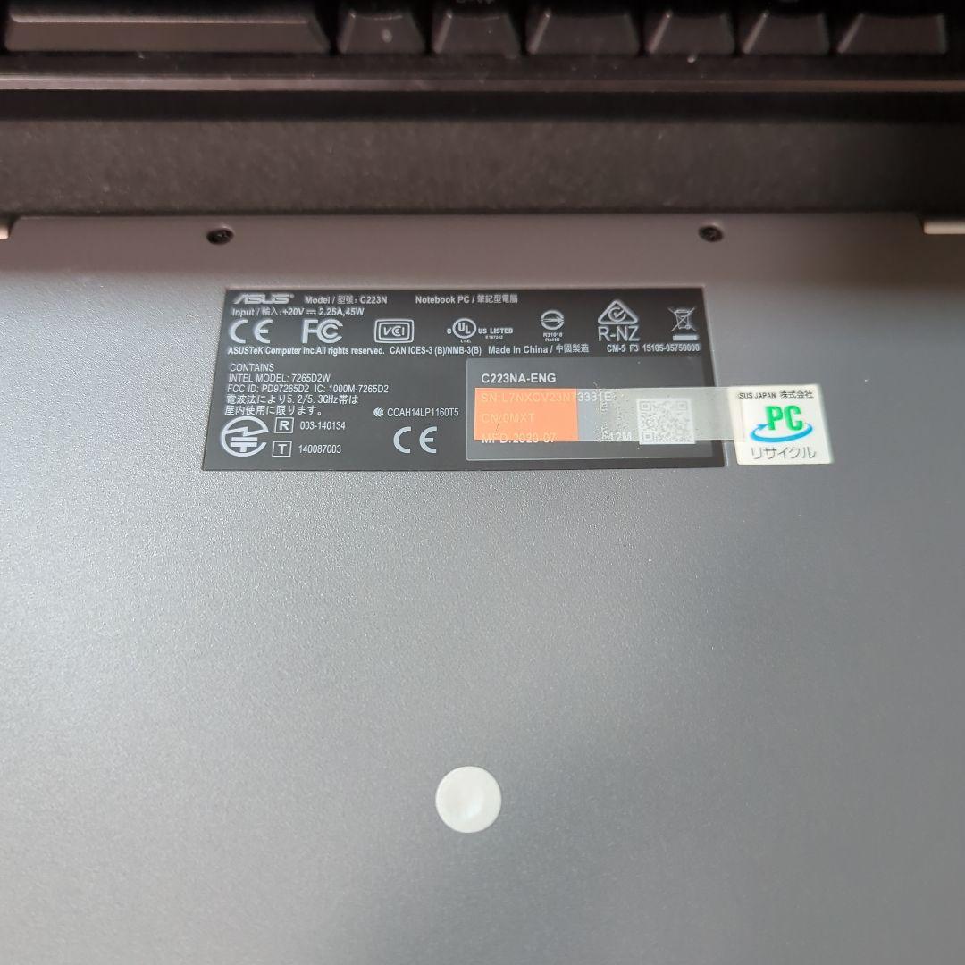 ASUS Chromebook 11.6インチ C223N