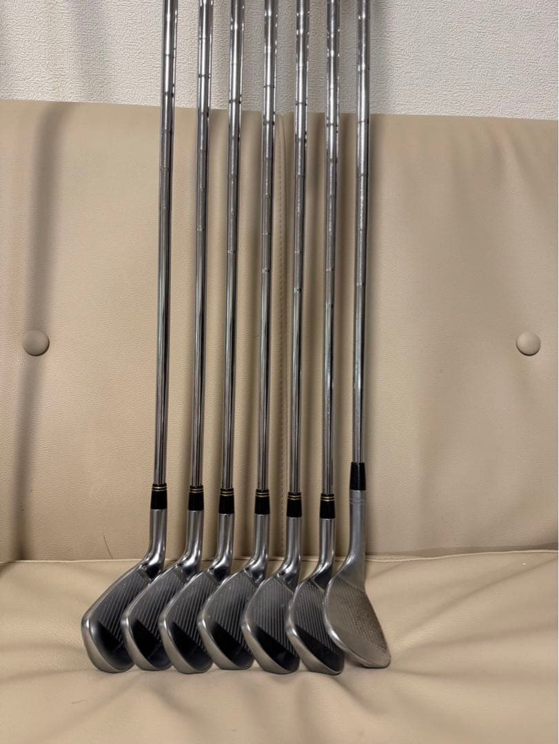 【送料込み】激安　キャロウェイ　テーラーメイド　タイトリスト 豪華ゴルフセット