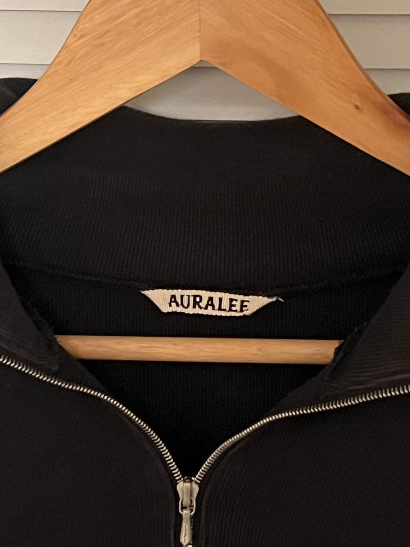 AURALEE ハーフジップ