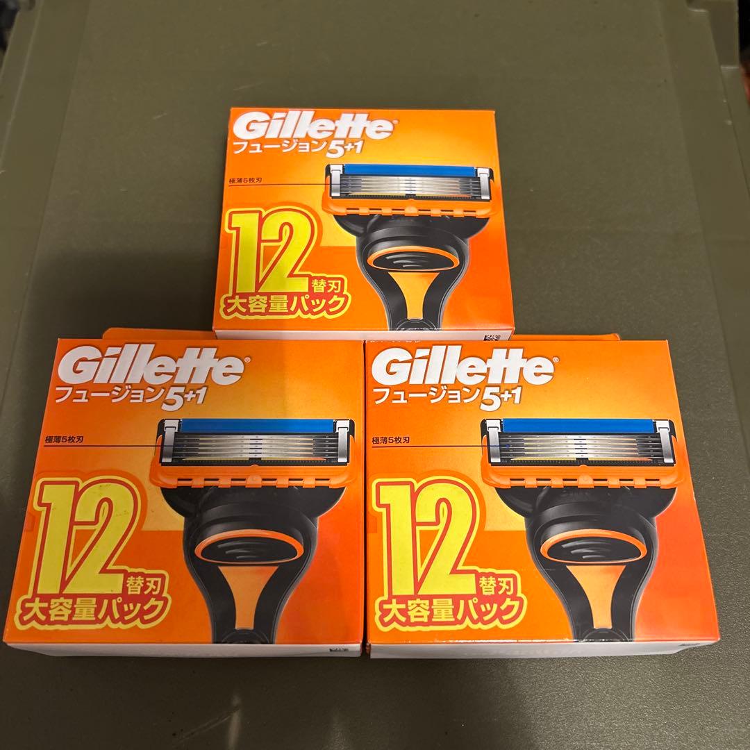 Gillette 5+1 メンズ剃刀 12パック　３セット　36個