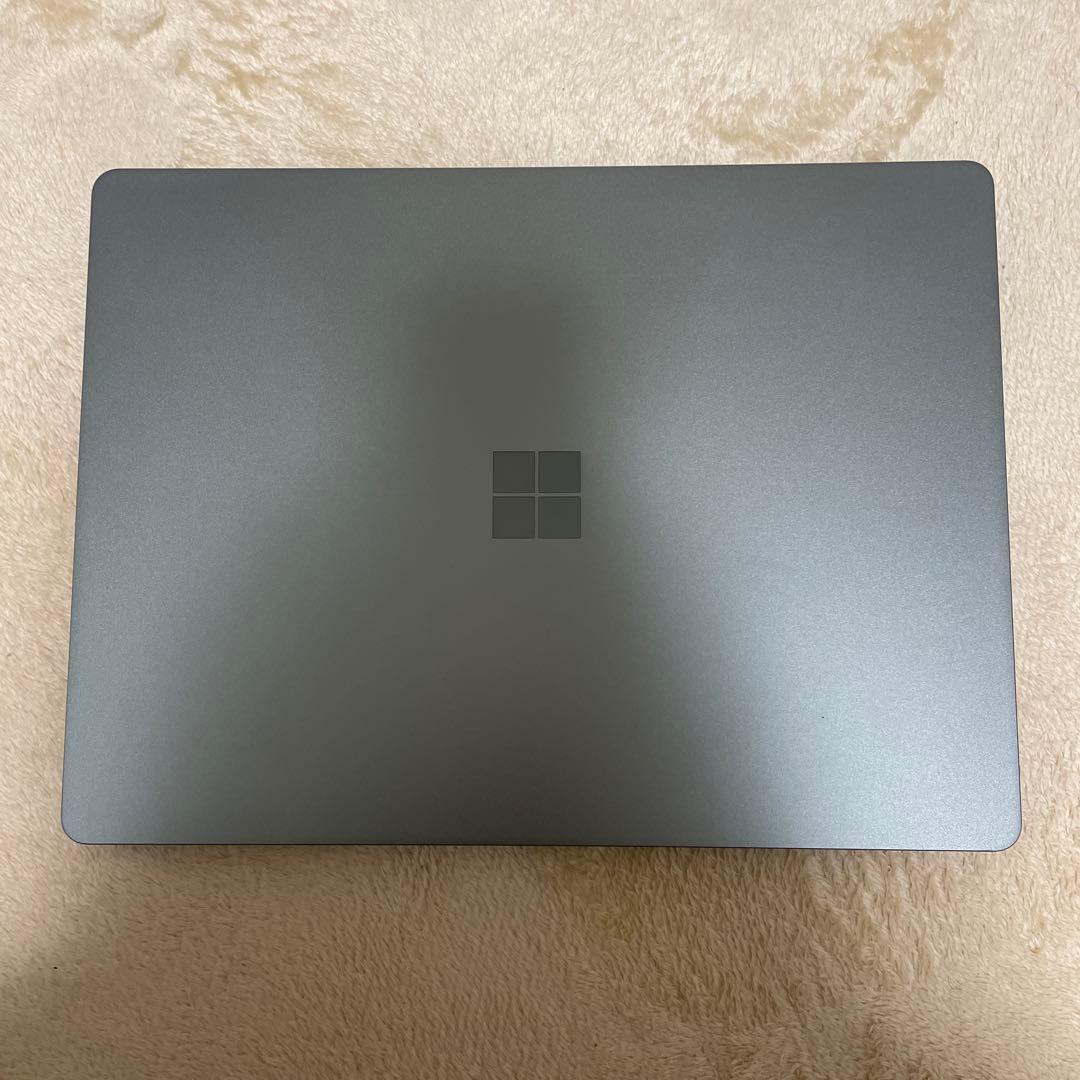 Microsoft Surface Laptop go2(セージ)