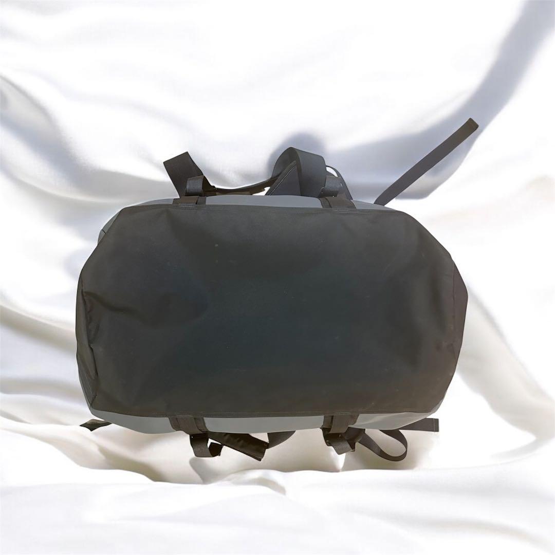 The North Face ベースキャンプダッフルS/P 42L