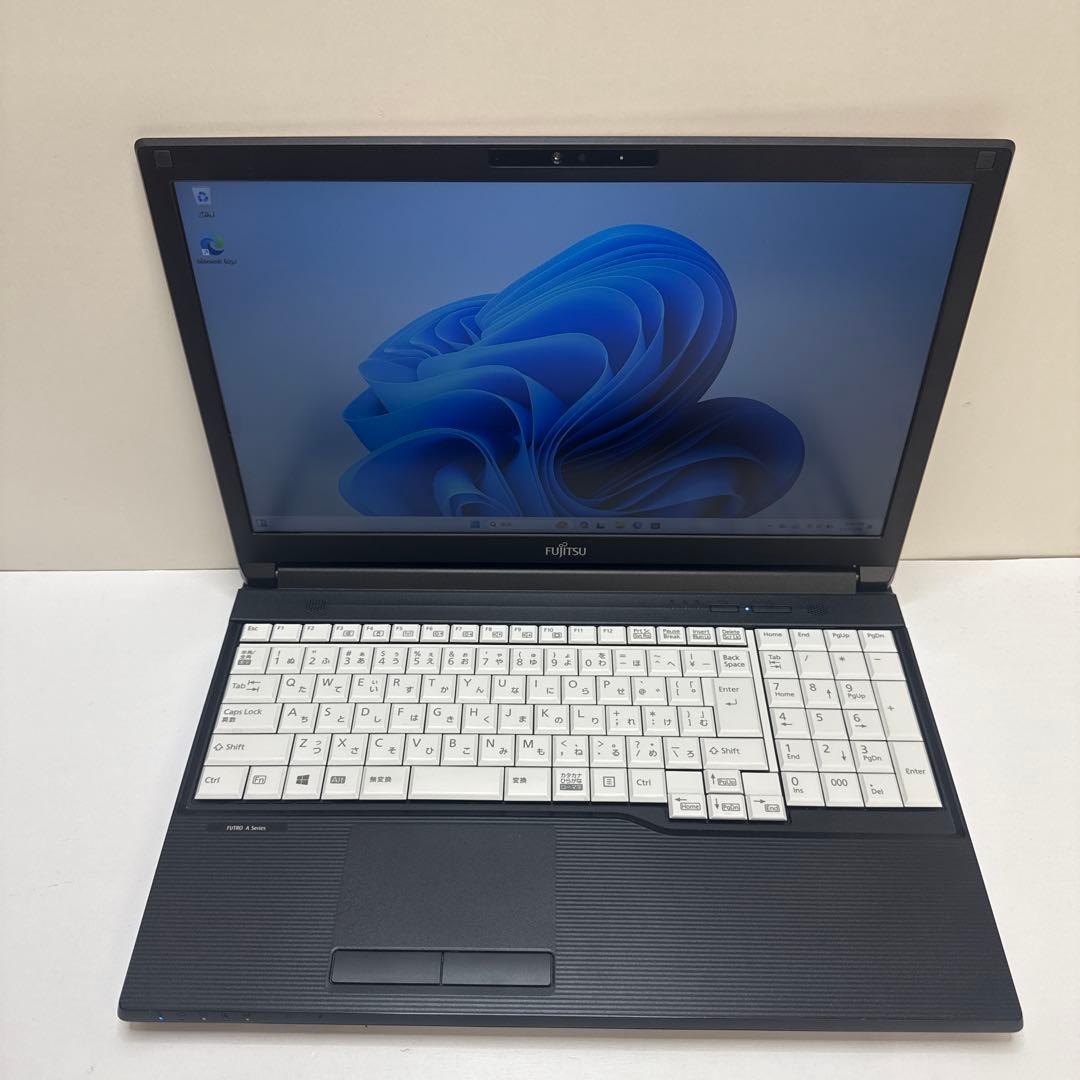 Fujitsu FUTRO A5511M /動作良好128GB