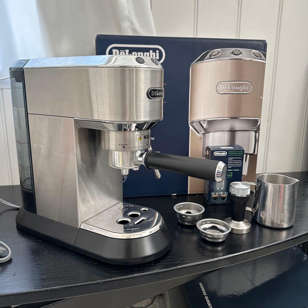 DeLonghi DEDICA Arte EC885J 約半年使用