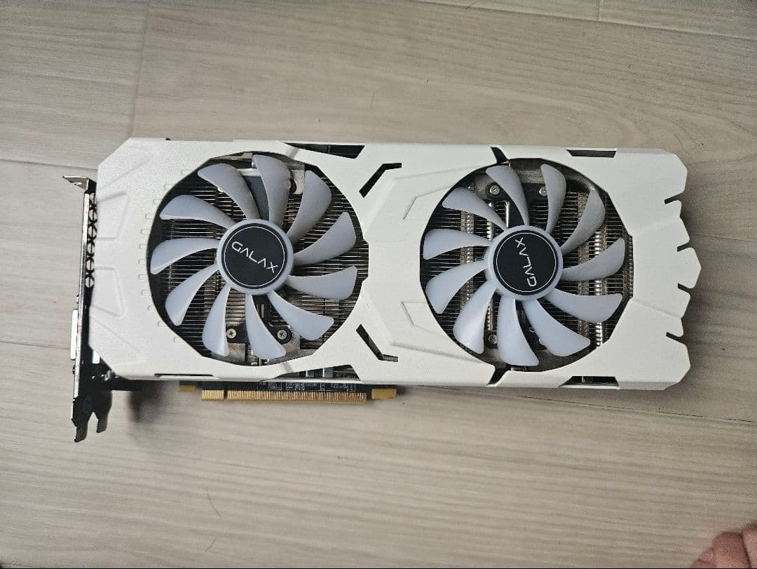 GTX1070 グラフィックボード　玄人志向