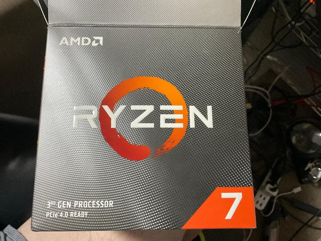 CPU AMD Ryzen 7 3800X
