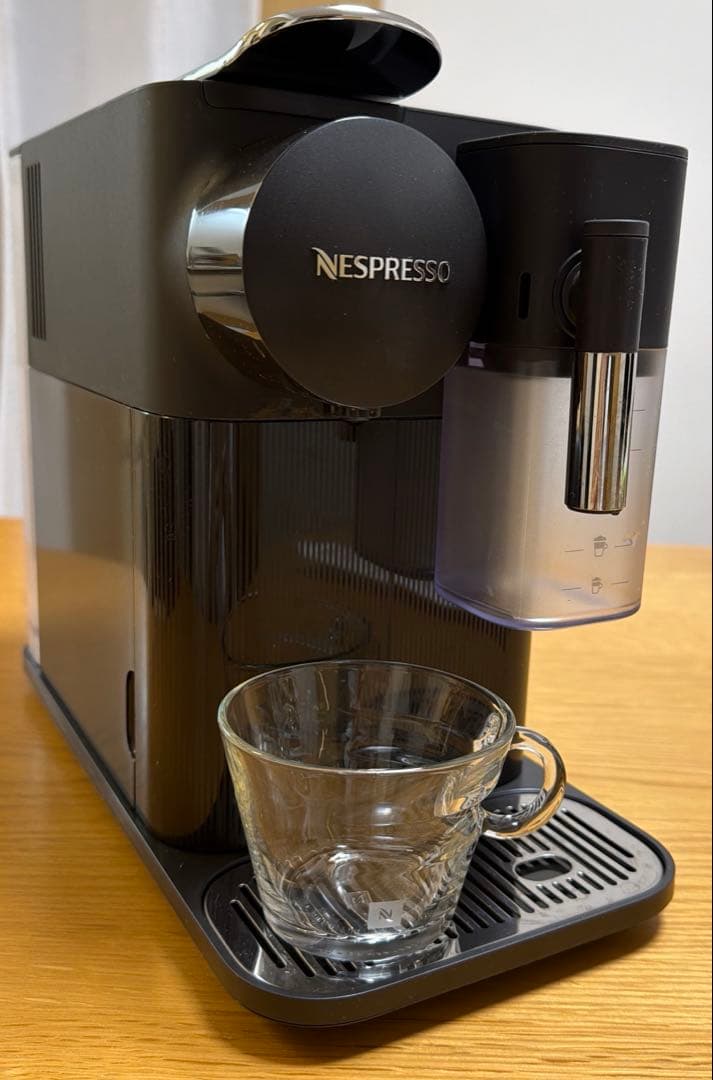 超美品⭐️Nespresso ラティシマ・ワンプラス シャドーブラック