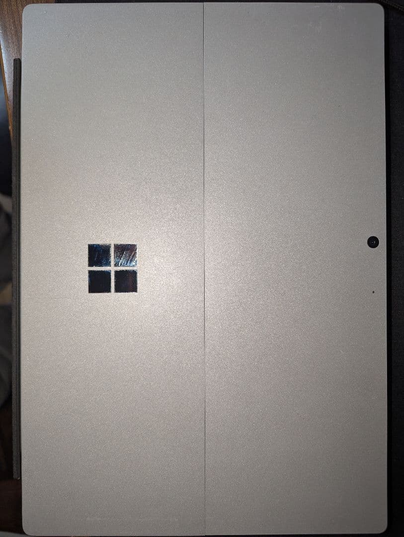 Microsoft Surface Pro 7 本体