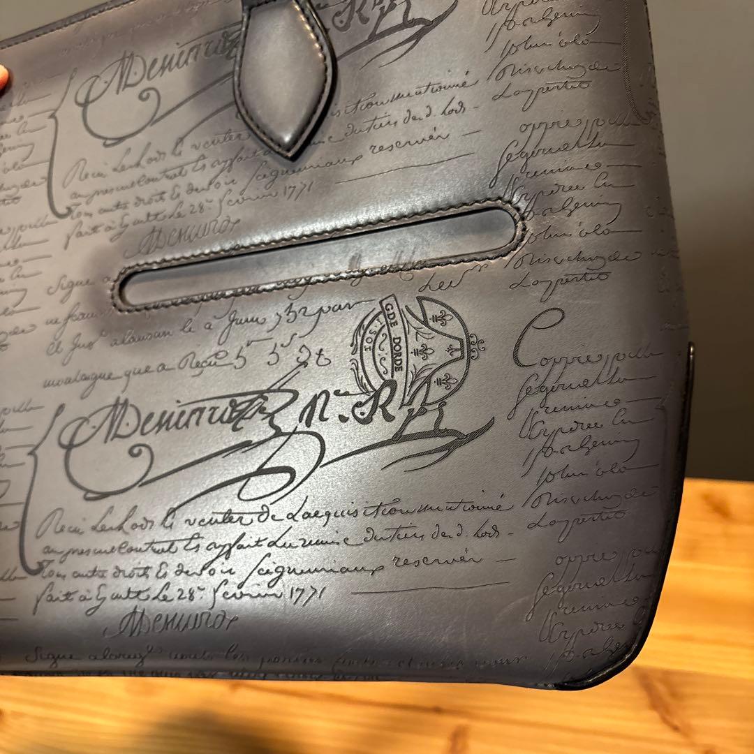 ベルルッティ　トゥジュール ミニ