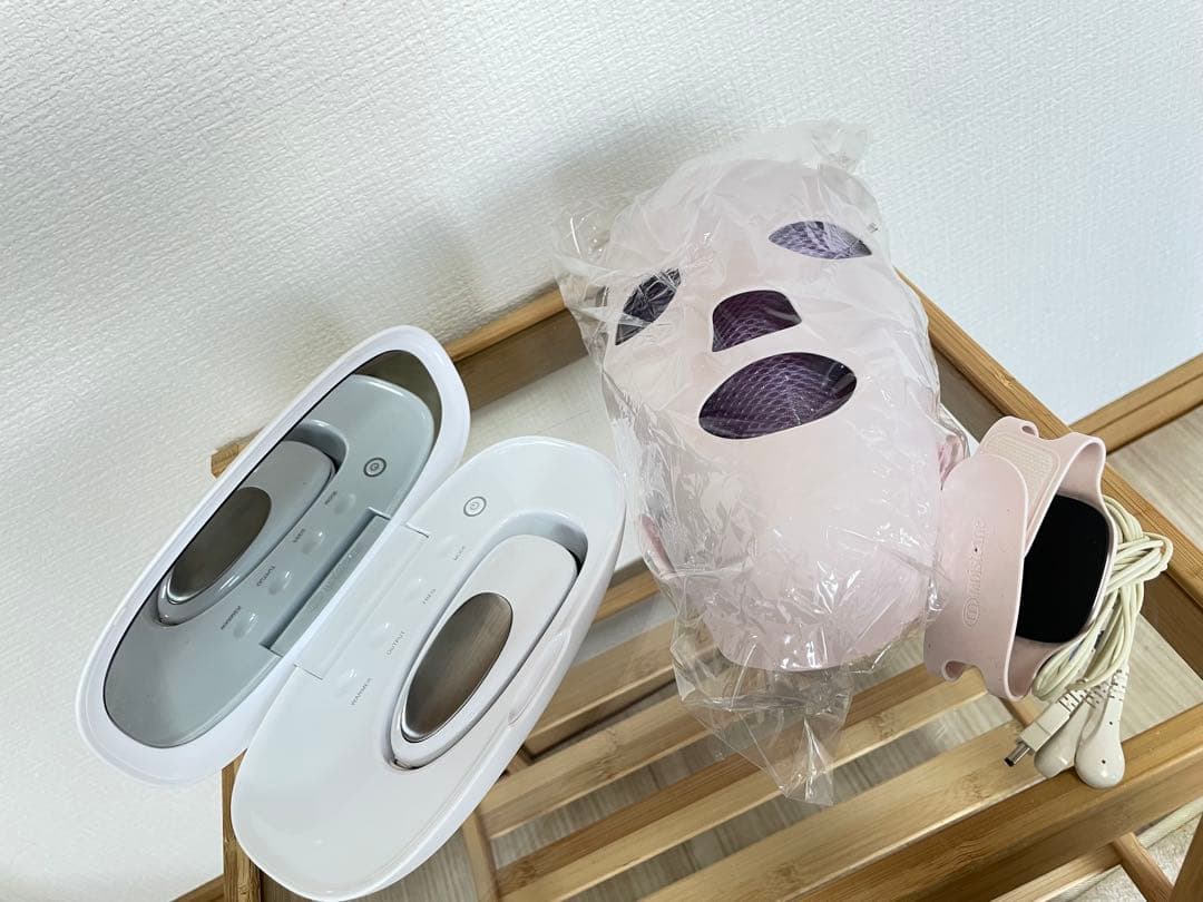 Moisteane IV 美顔器　スキンマスク　箱付き