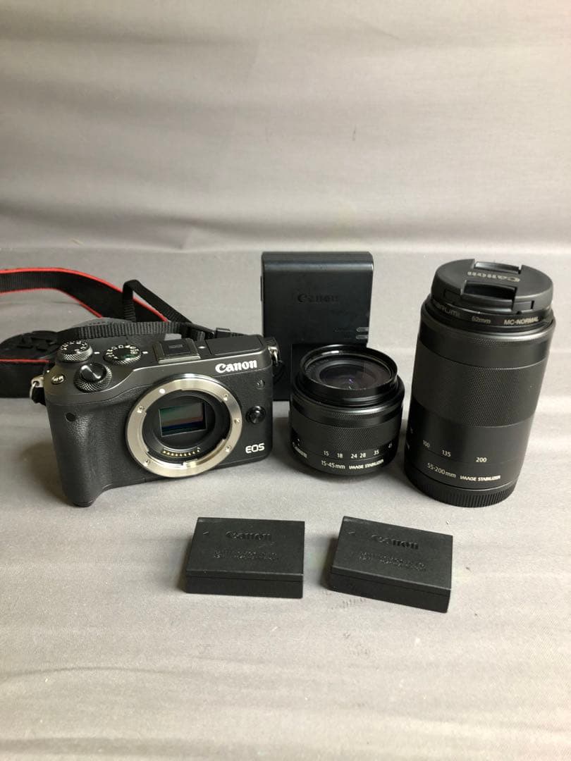 ▲【美品】Canon EOS M6 ダブルズームキット　バッテリー2つ付き