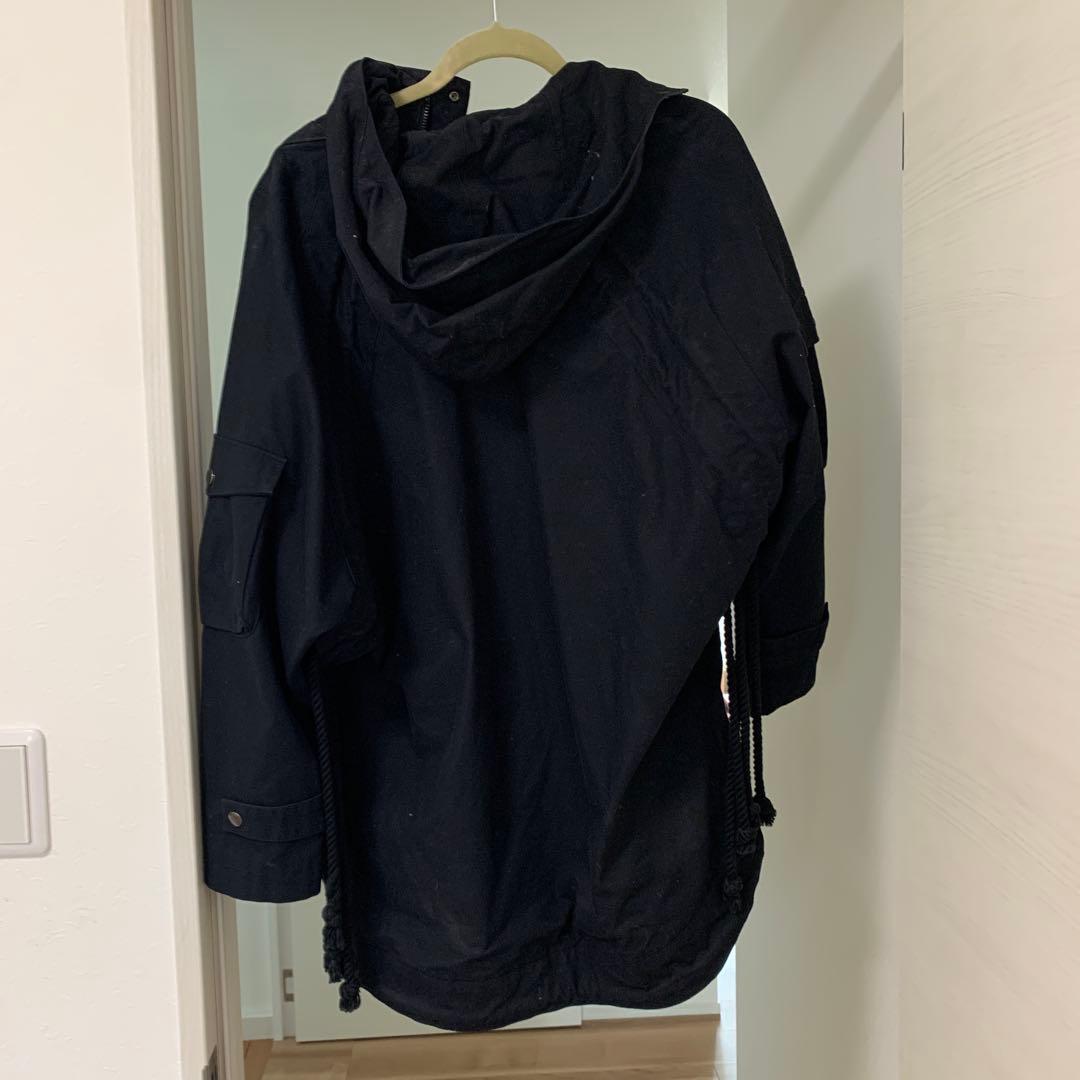 バナルシックビザール　コート