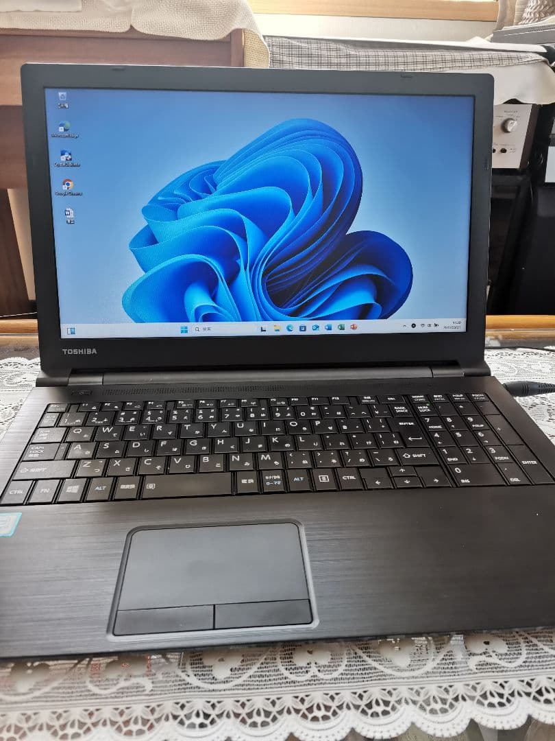 東芝 dynabook 565