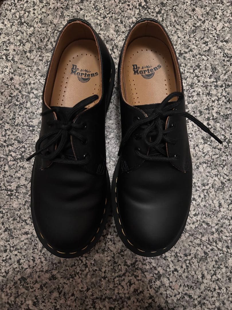 Dr. Martens ブラックレザー ドレスシューズ