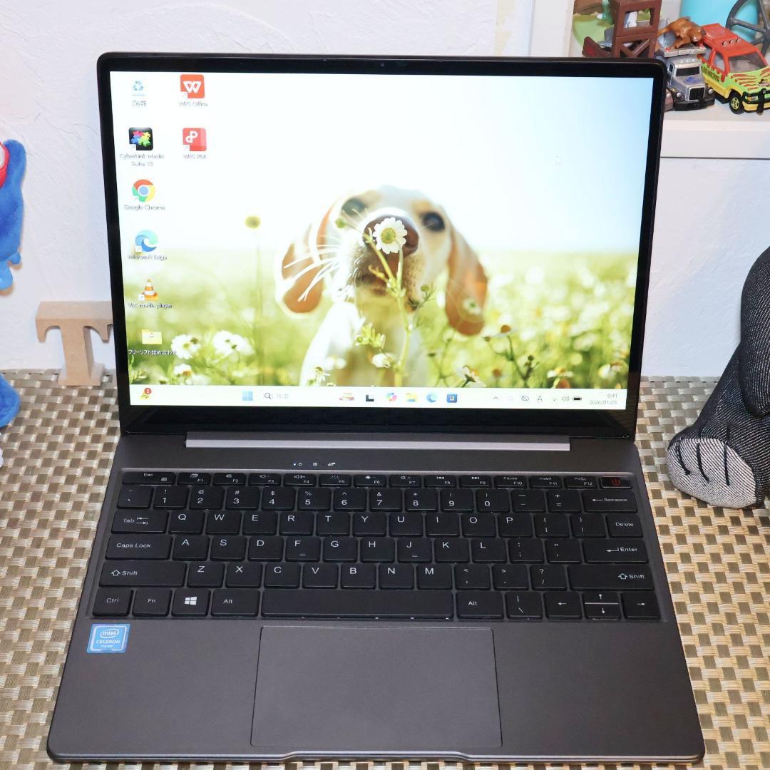 ほぼ新品Win11公式対応/メ8G/SSD/高画質液晶/無線/カメラ/TypeC