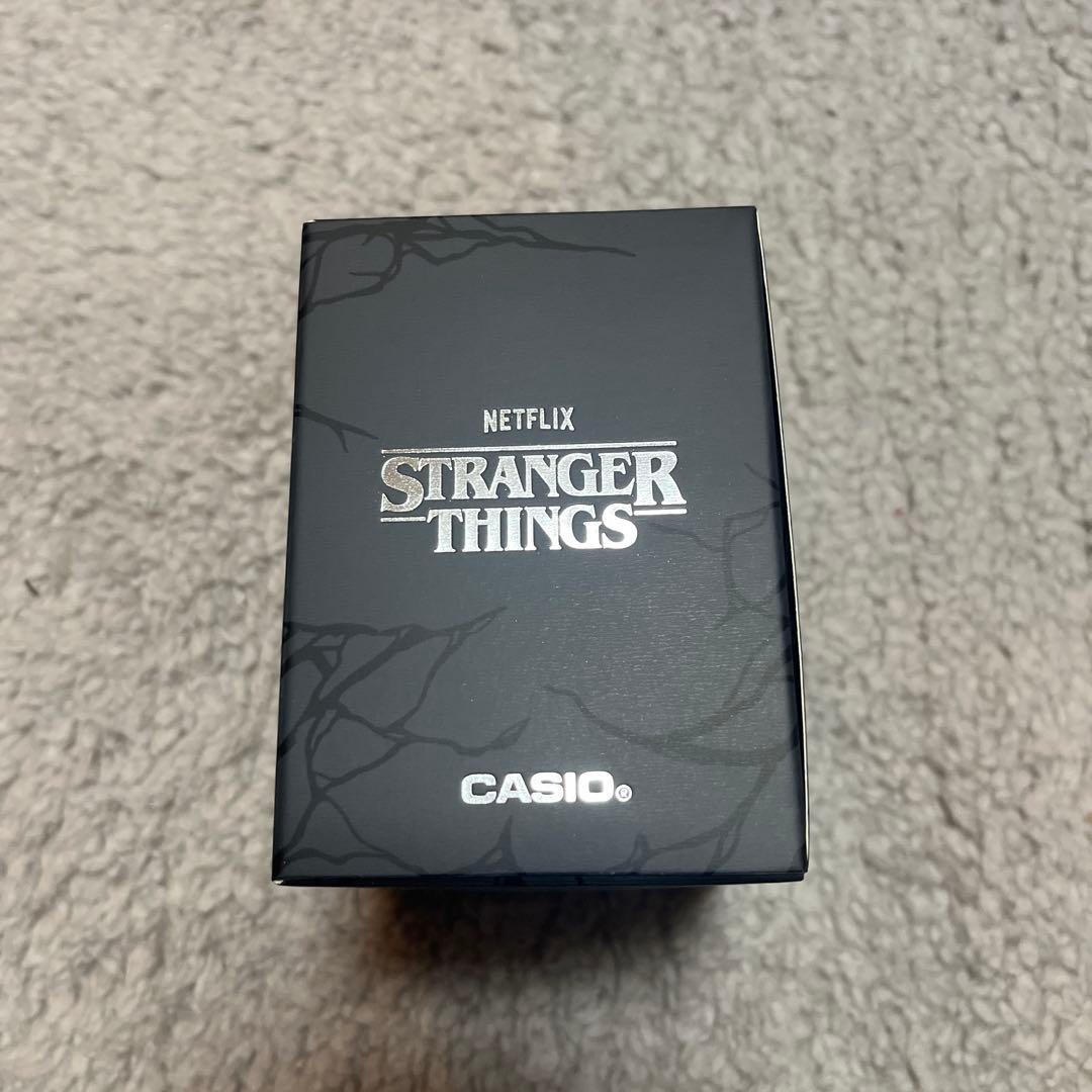 新品タグ付 Stranger Things AQ-800EST-1AJR