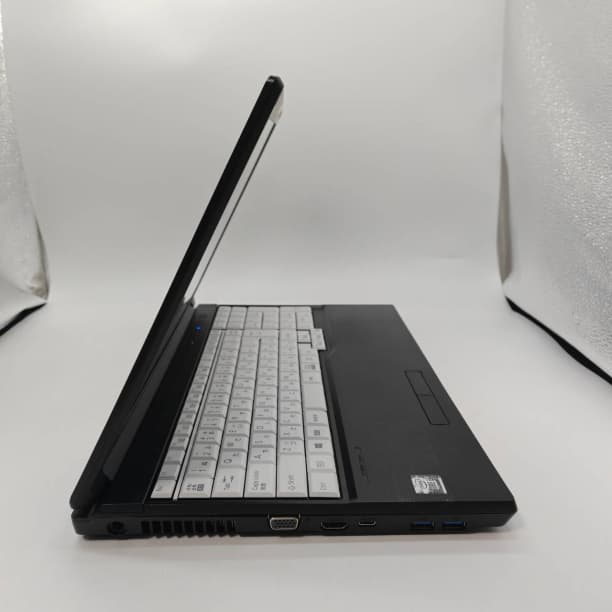 SSD1TB 第10世代 i5 バッテリー◎ 15 富士通 16GB オフィス