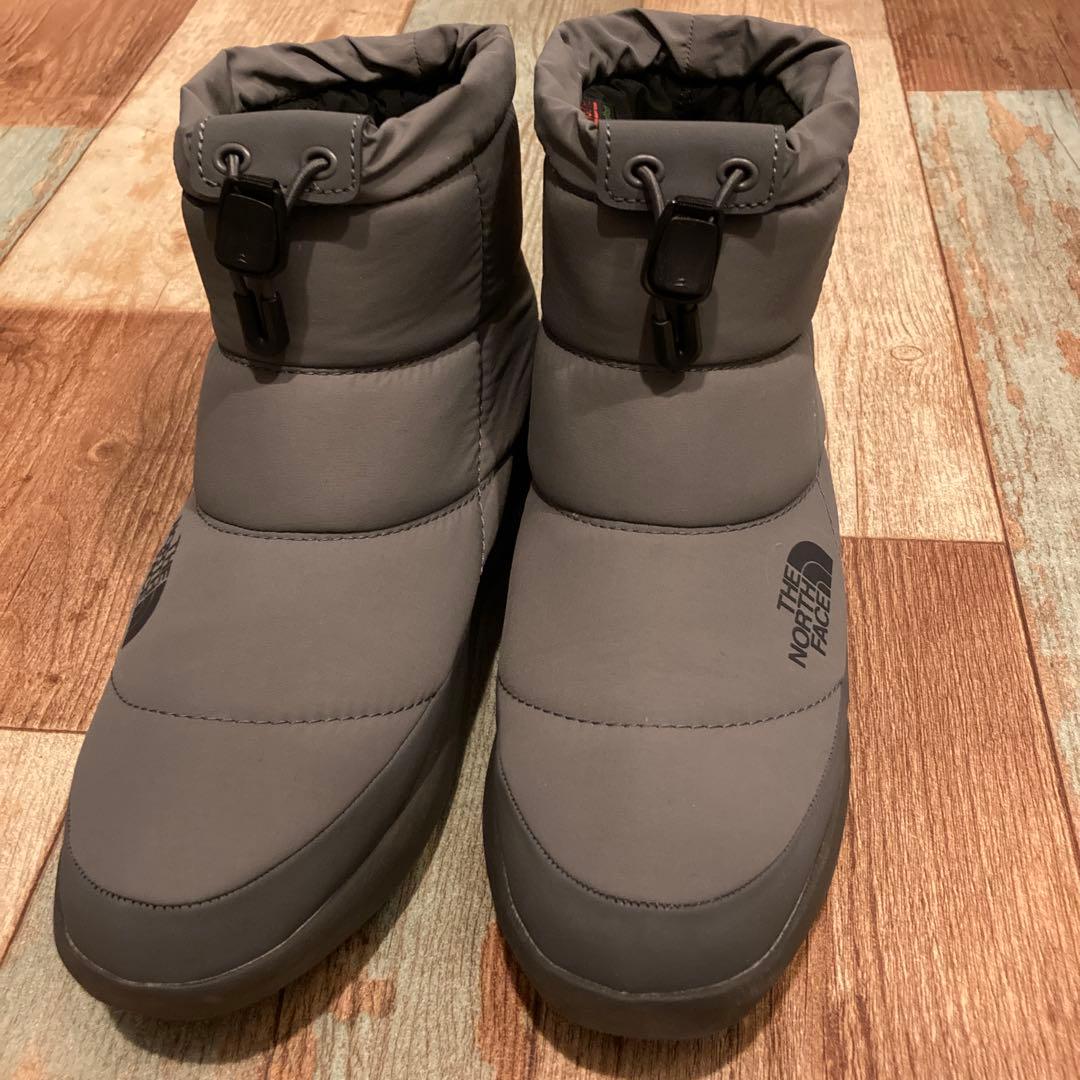 【着用回数少なめ】ノースフェイス　スノーブーツ　ウォータープルーフ　24cm