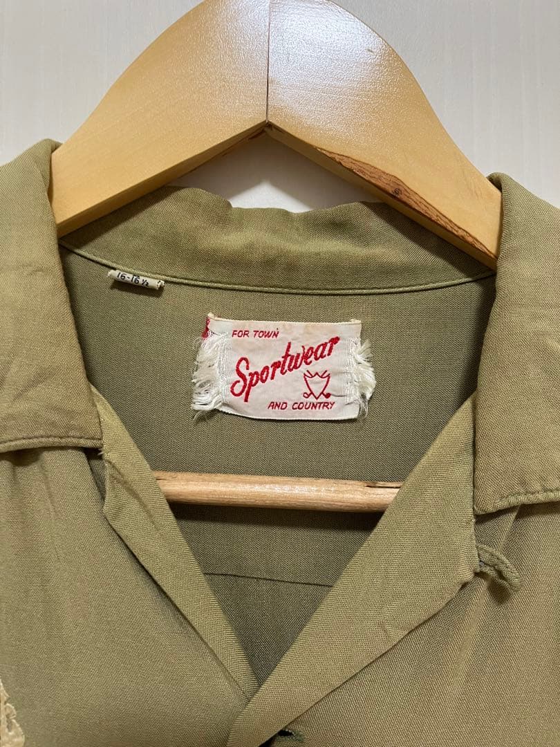 Sportwear オリーブグリーン 長袖シャツ　レーヨン　古着