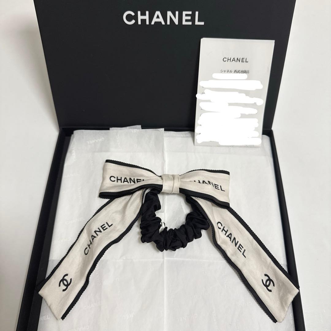 BLACKPINK ジェニー着用 CHANEL シャネル　シュシュ リボン