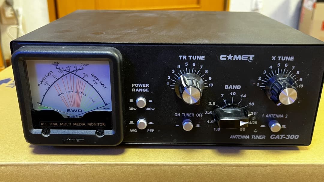 COMET CAT-300 アンテナチューナー