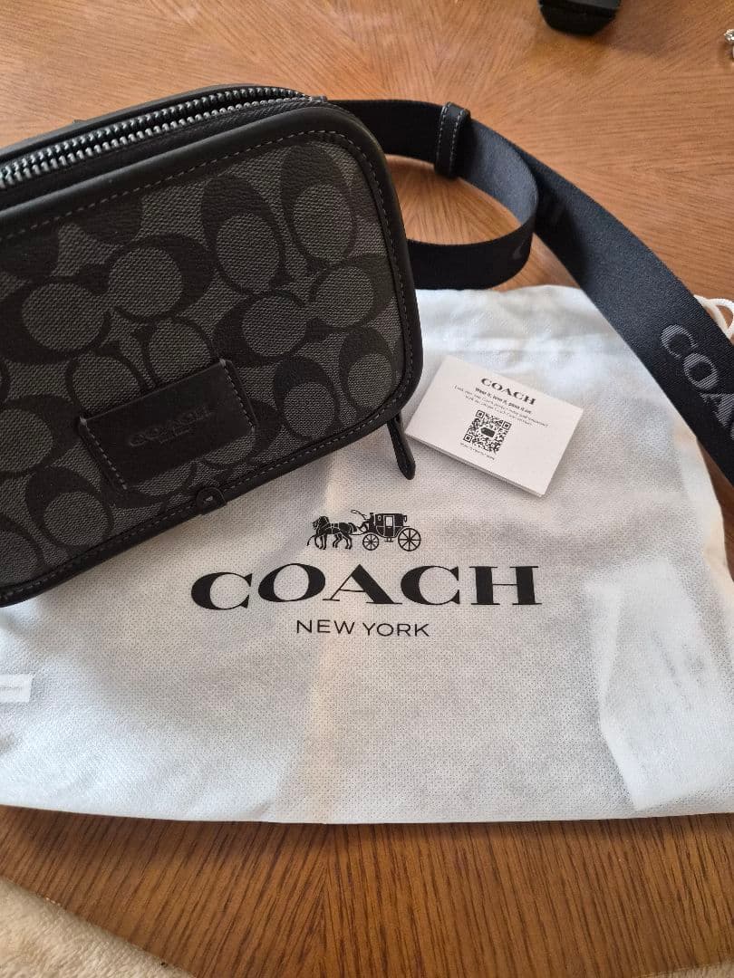 【未使用品】ワイアットベルトバッグ・シグネチャーキャンバス